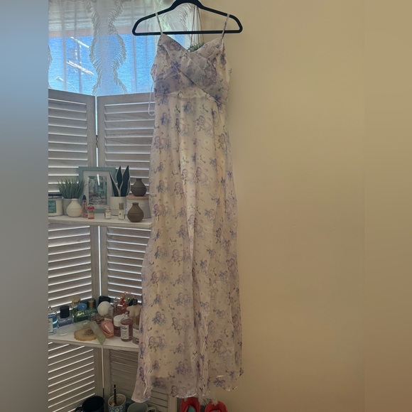 Lulus Lilac Floral maxi dress - Picture 3 of 5